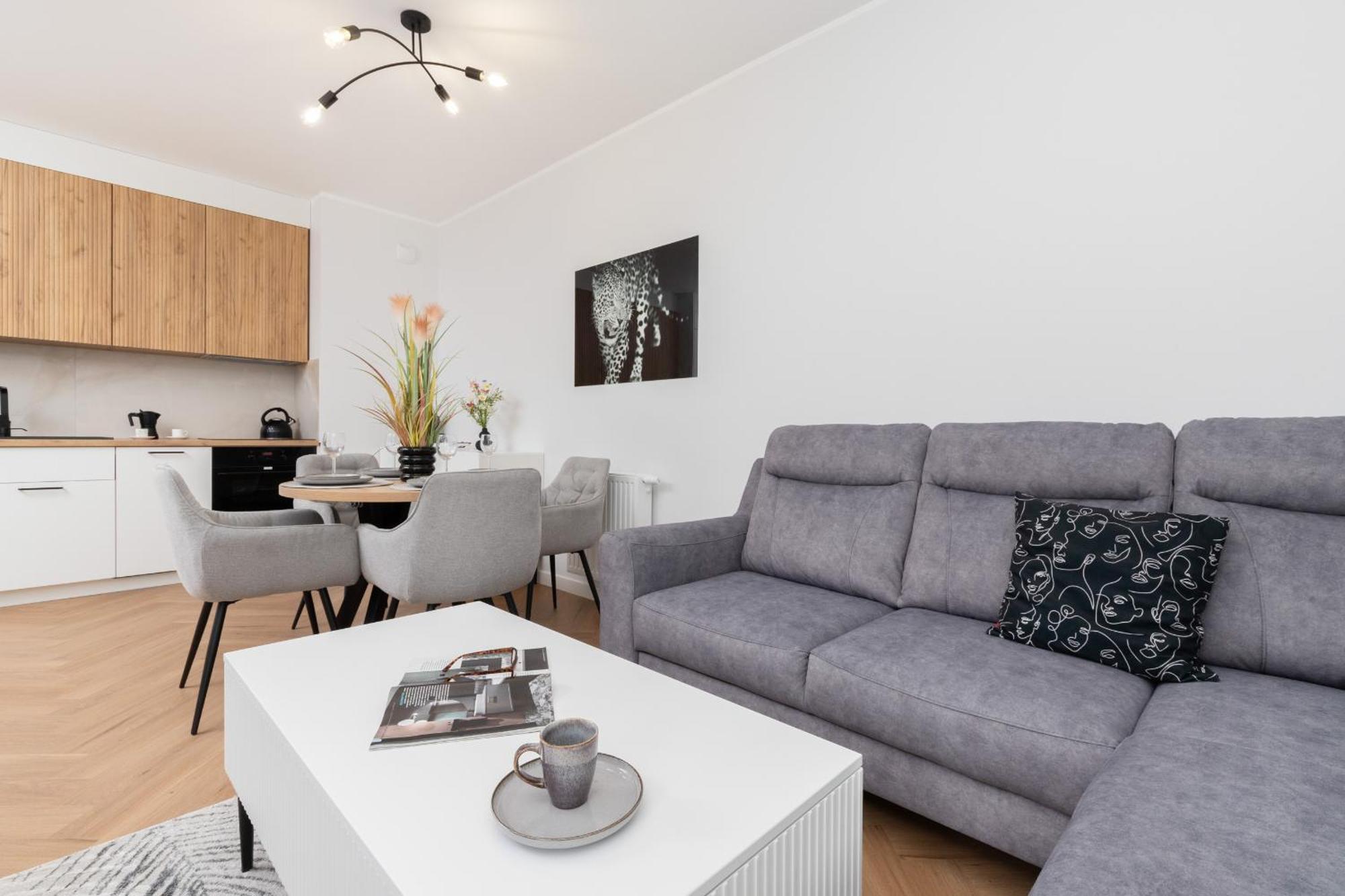 Nowa Letnica Comfortable Apartments With Balcony & Parking Gdansk By Noclegi Renters Exteriér fotografie