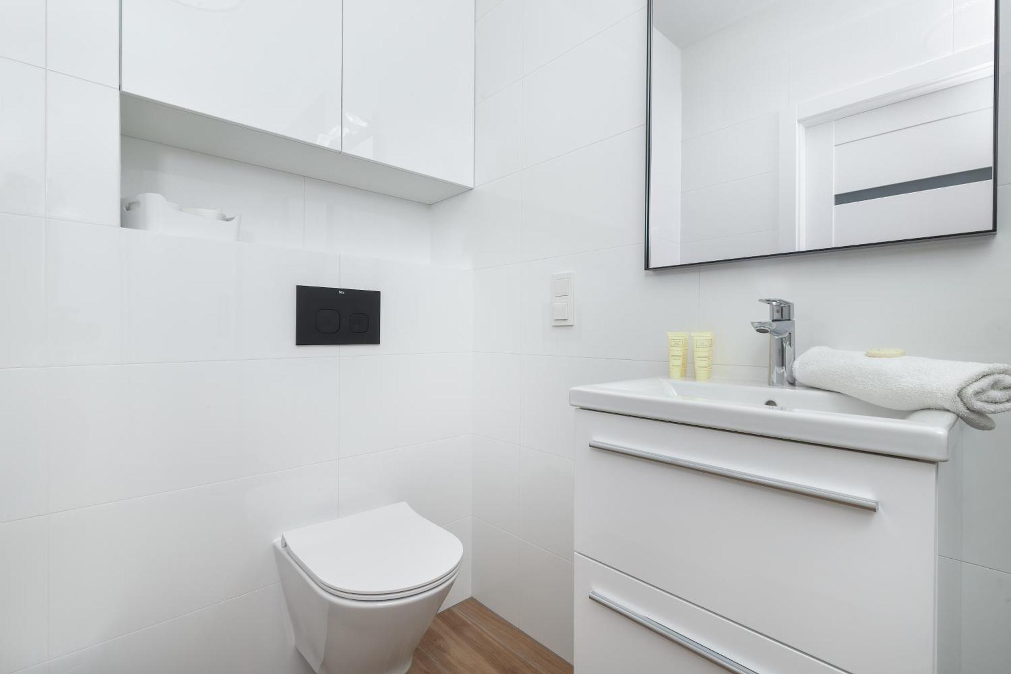 Nowa Letnica Comfortable Apartments With Balcony & Parking Gdansk By Noclegi Renters Exteriér fotografie